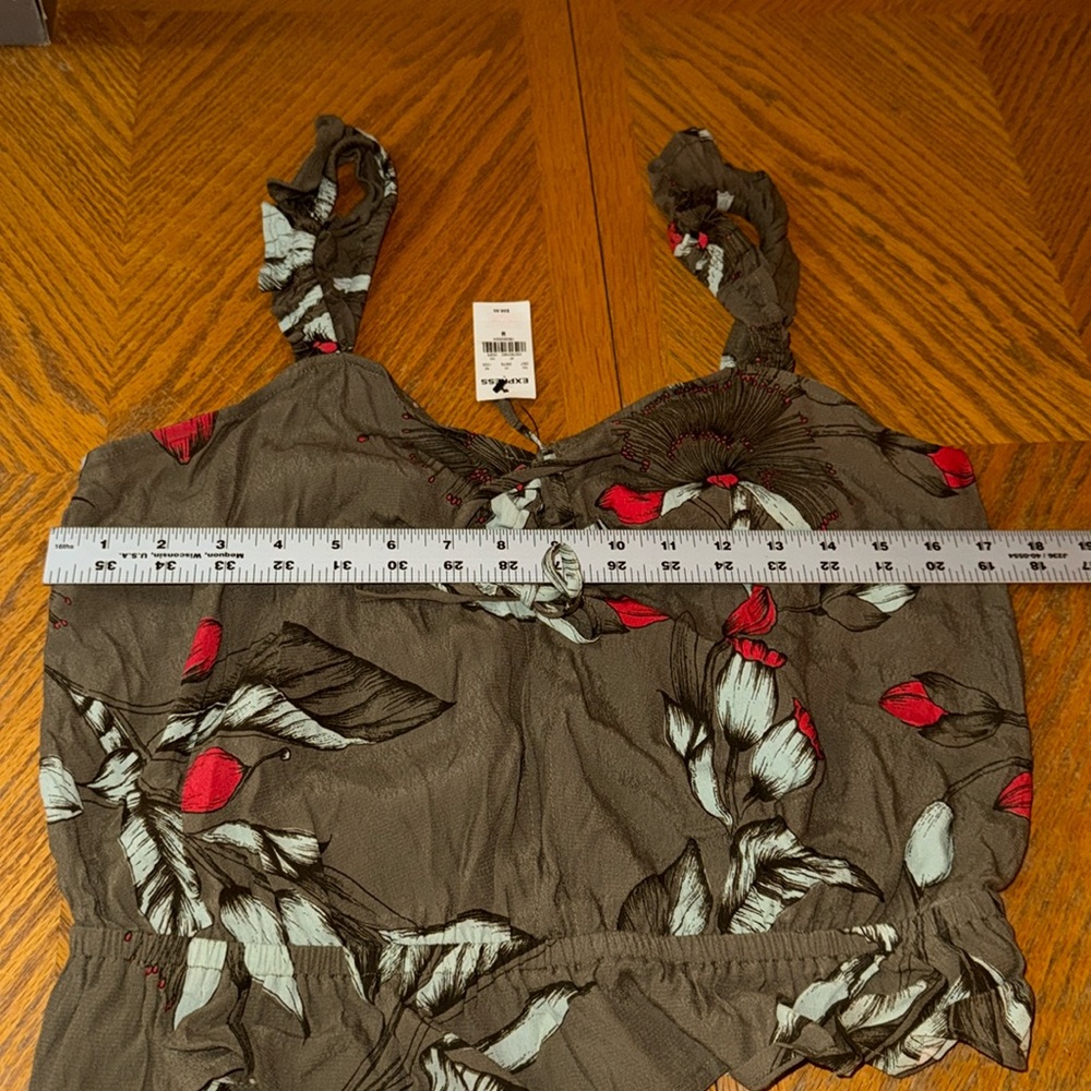 Floral Brown and Red Sleeveless Top - Picture 4 of 7